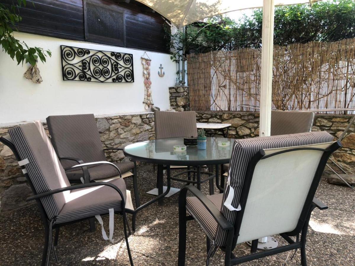 Oasis Aparthotel Skiathos Town Bagian luar foto