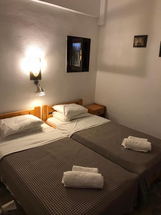 Oasis Aparthotel Skiathos Town Bagian luar foto